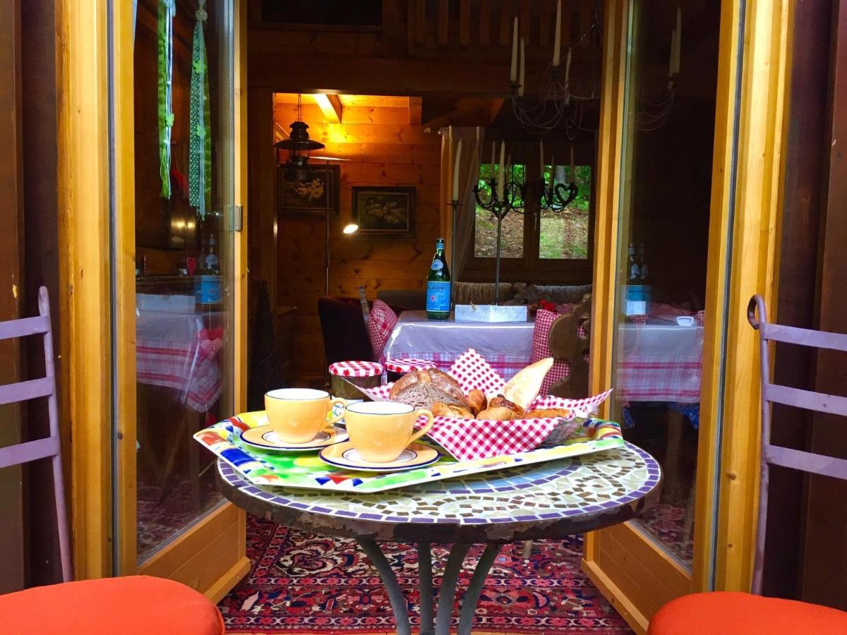 Cosy Chalet With Private Sauna In Bousseviller Quarto foto